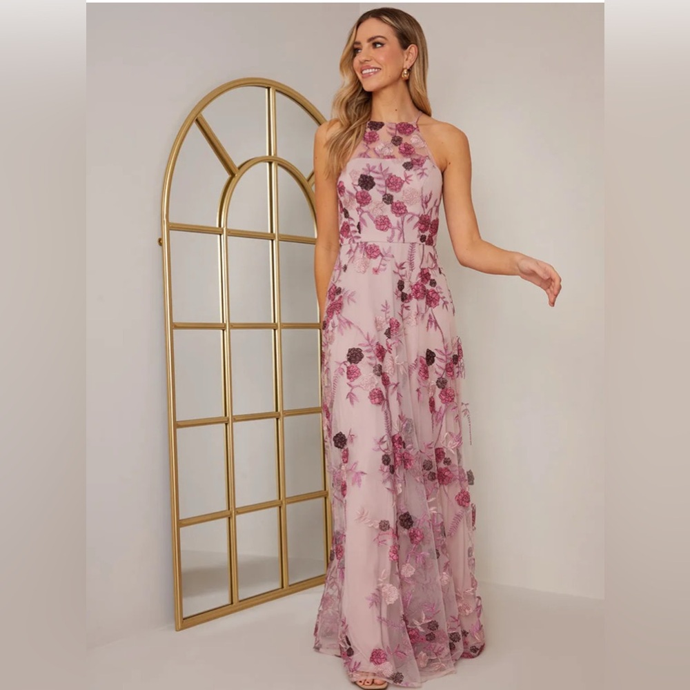 Chi Chi London Floral-embroidered woven maxi dress Pink